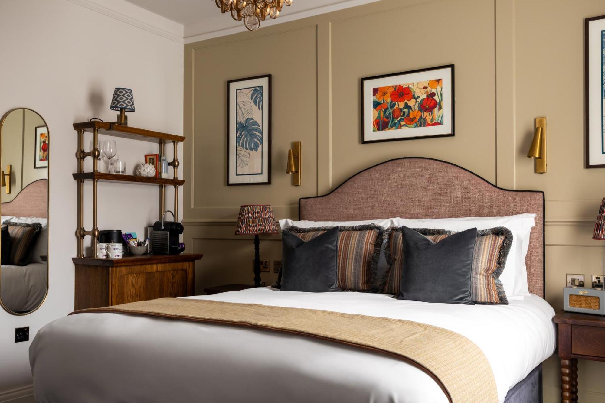 Coach & Horses Hotel London Exterior photo